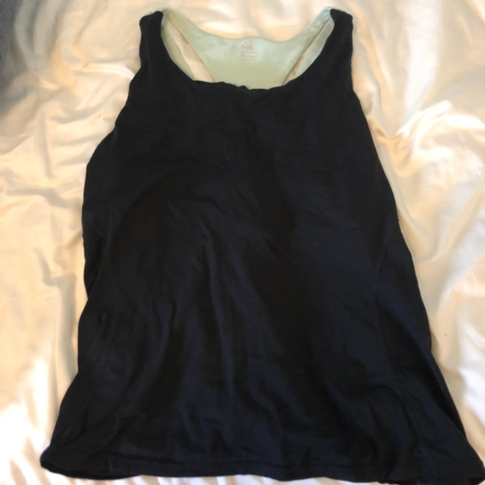 Gapfit relaxed fit polished athletic top